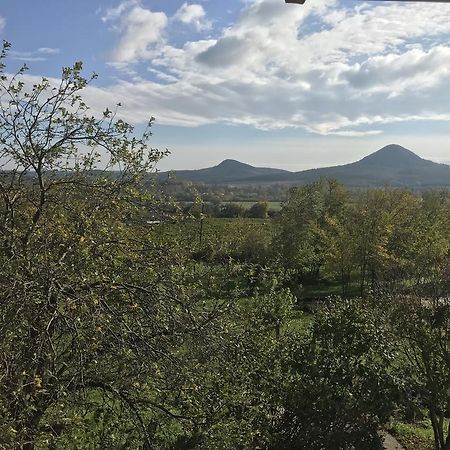 Hotel Eszter-Haz Kisapati Zewnętrze zdjęcie